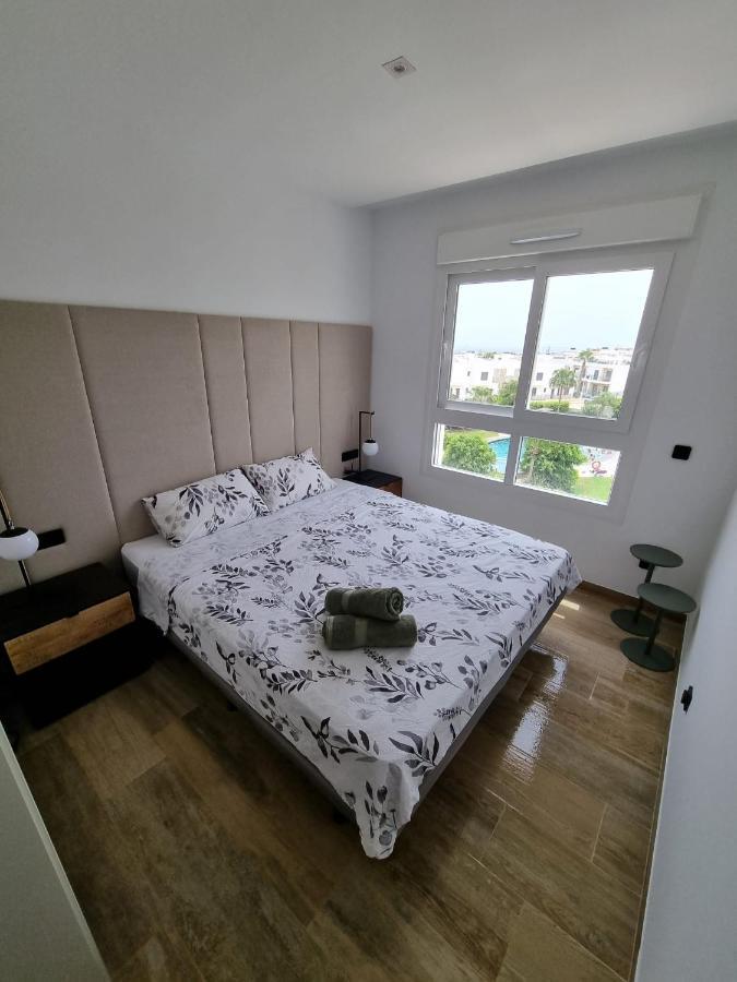 Nice 2 Bedroom Bali Apartment With Sea Views 또레비에하 외부 사진